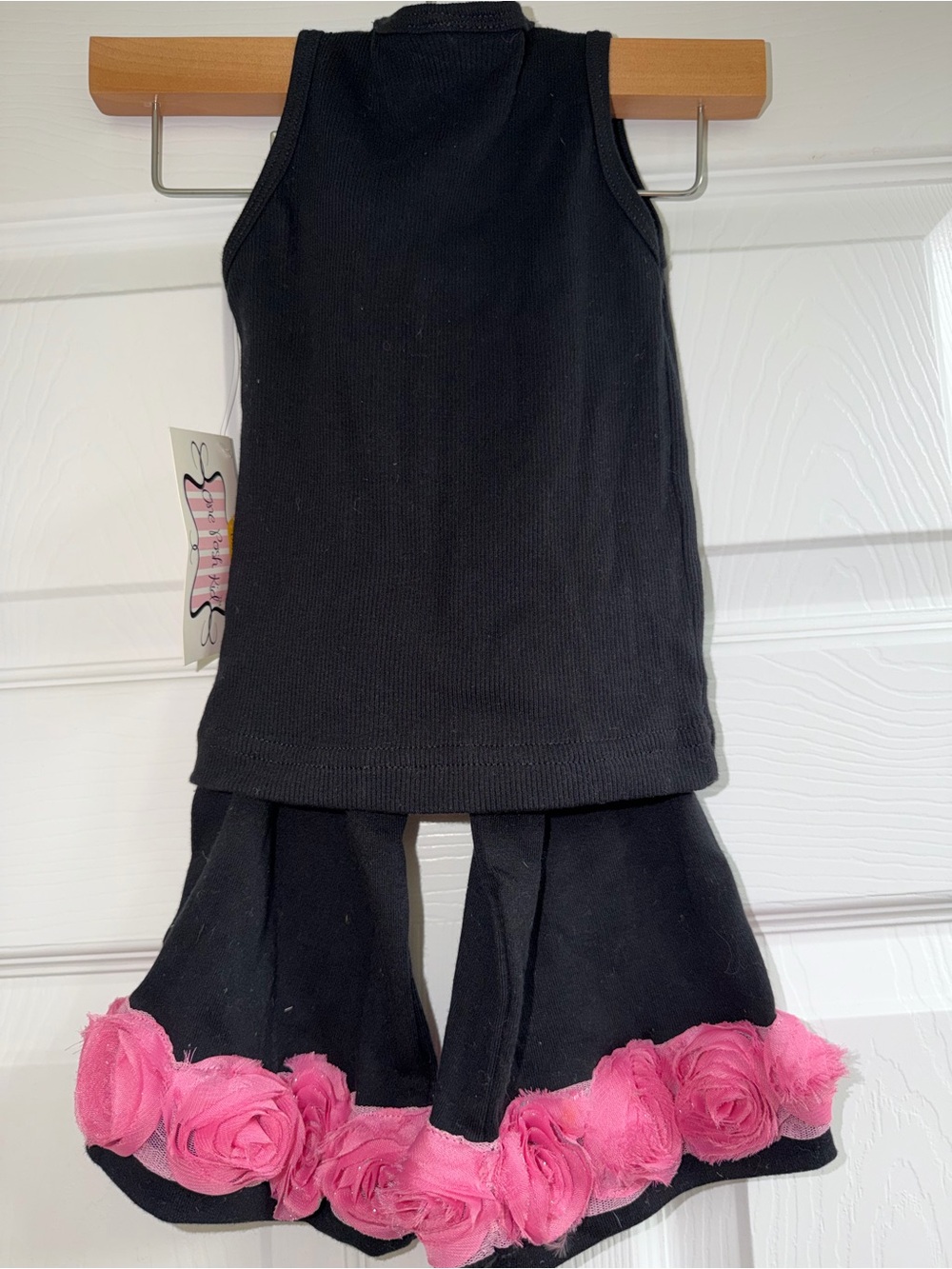 NWT One Posh Kid Cupcake Birthday Outfit 12/18M | Pink Rosettes Rhinestone $66 - Picture 5 of 5